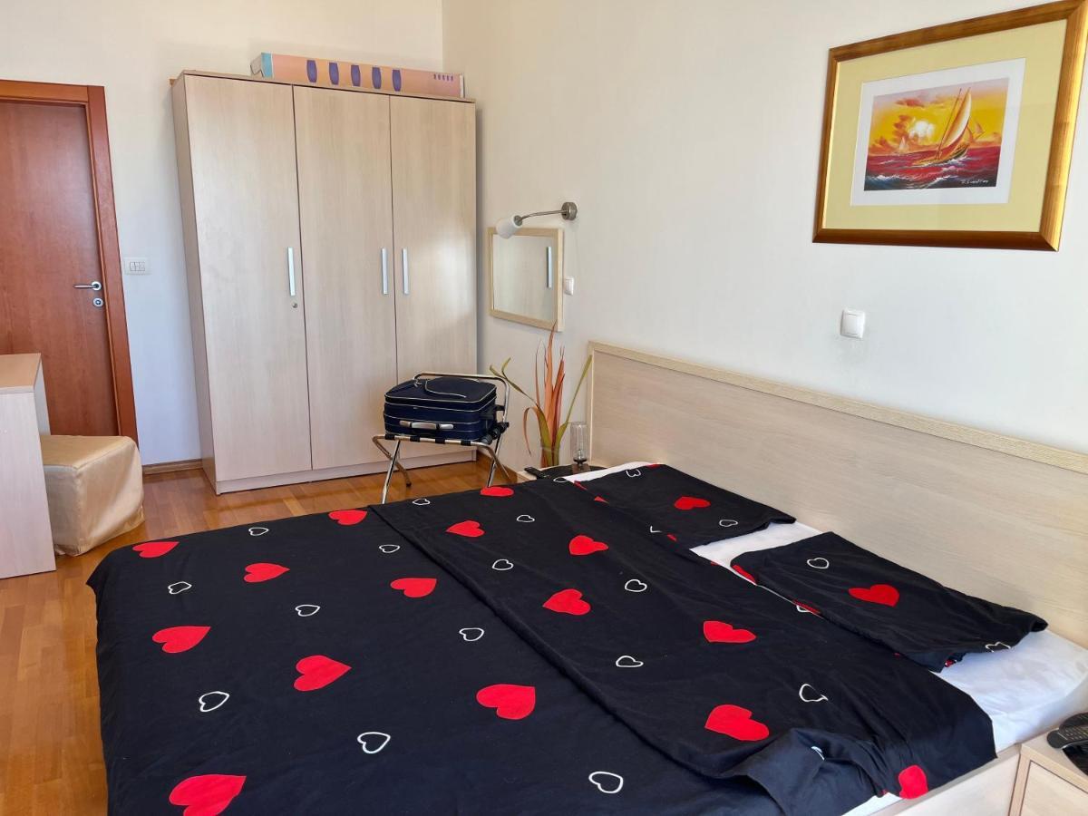 Apartman Maja Selce Eksteriør billede